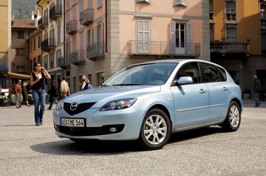  Mazda3 2003 года  (фото 67 из 142)
